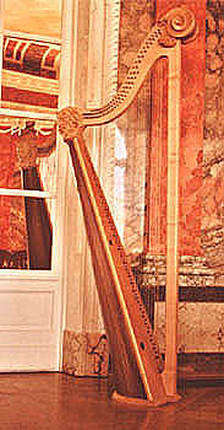 Picture of early triple-strung harp